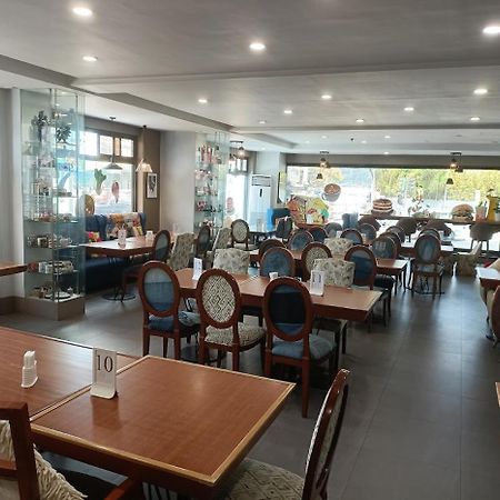 The Golden Pine Hotel Baguio City Extérieur photo