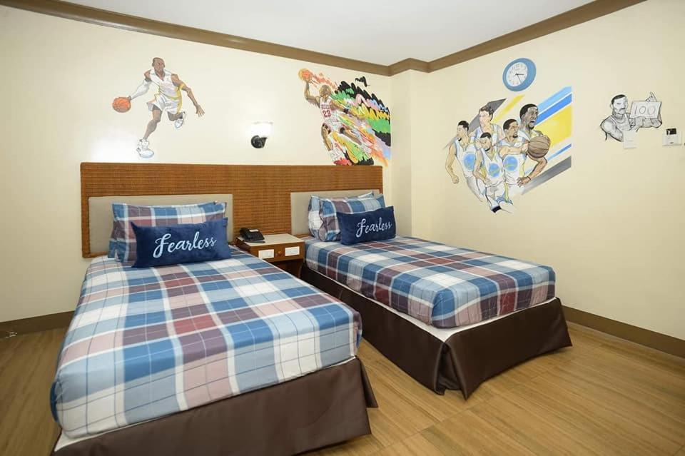 The Golden Pine Hotel Baguio City Extérieur photo