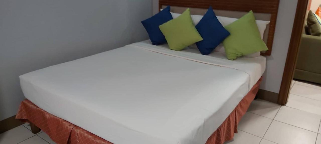 The Golden Pine Hotel Baguio City Extérieur photo
