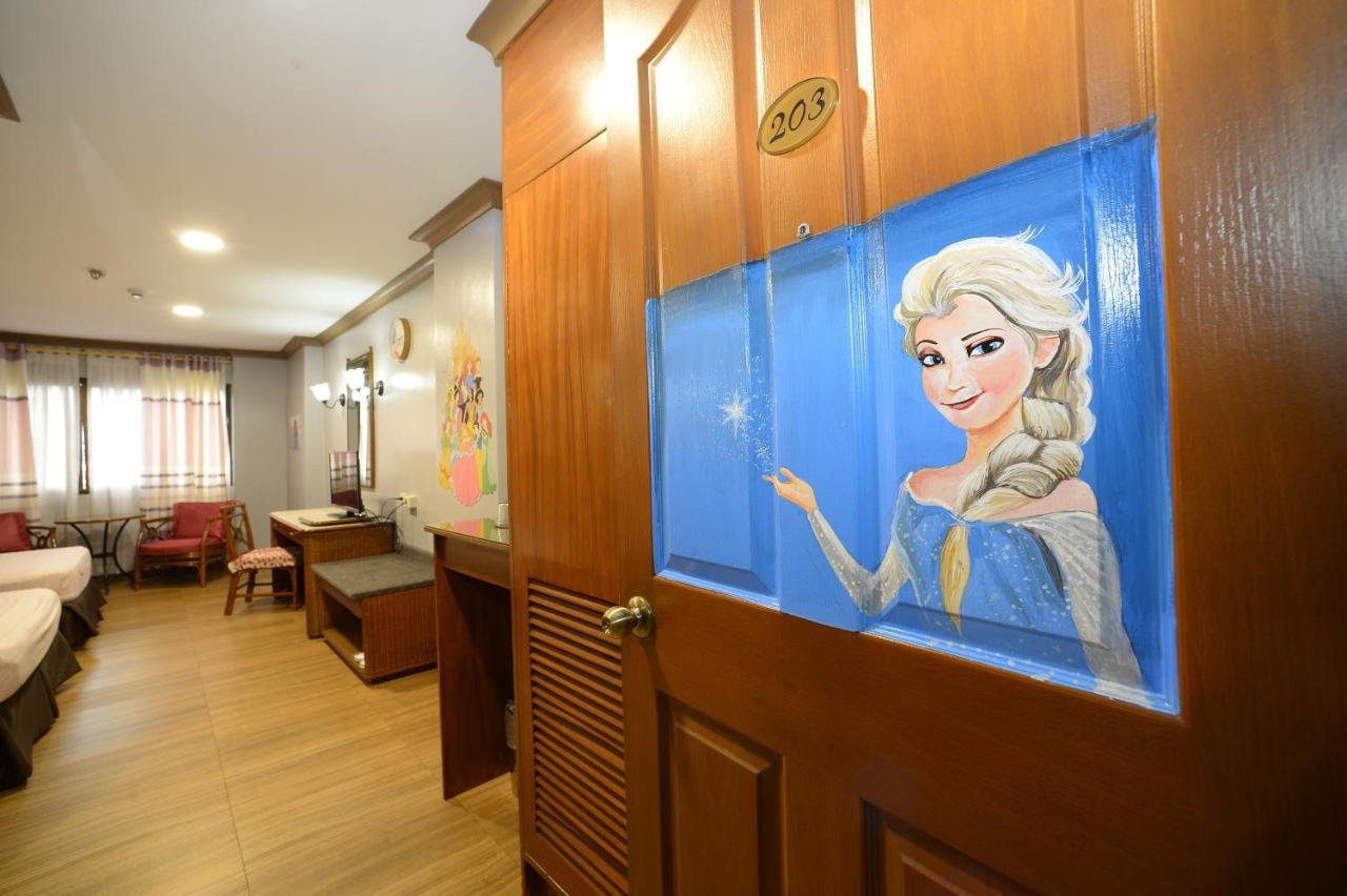 The Golden Pine Hotel Baguio City Extérieur photo